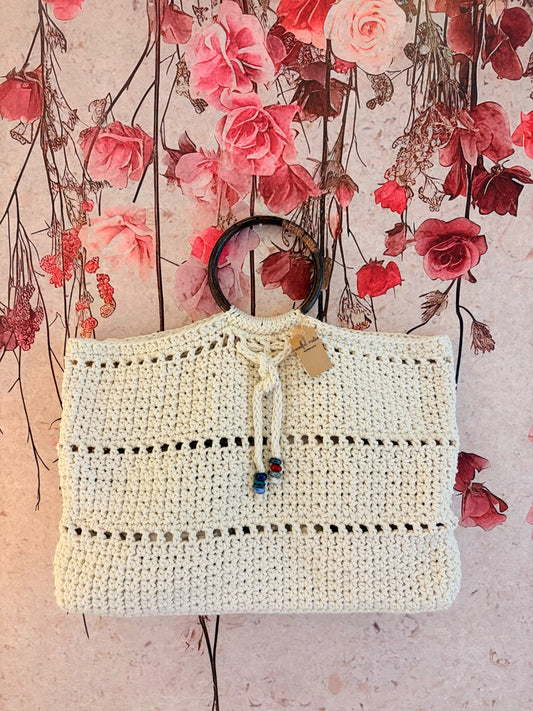 Handgemachte Makramee-Tasche mit Holzgriffen & Murano Glasperlen – elegant, natürlich & besonders